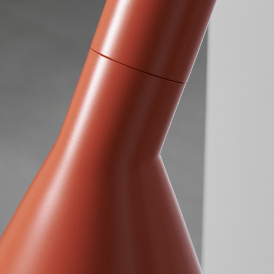 AJ ウォール | ルイスポールセン