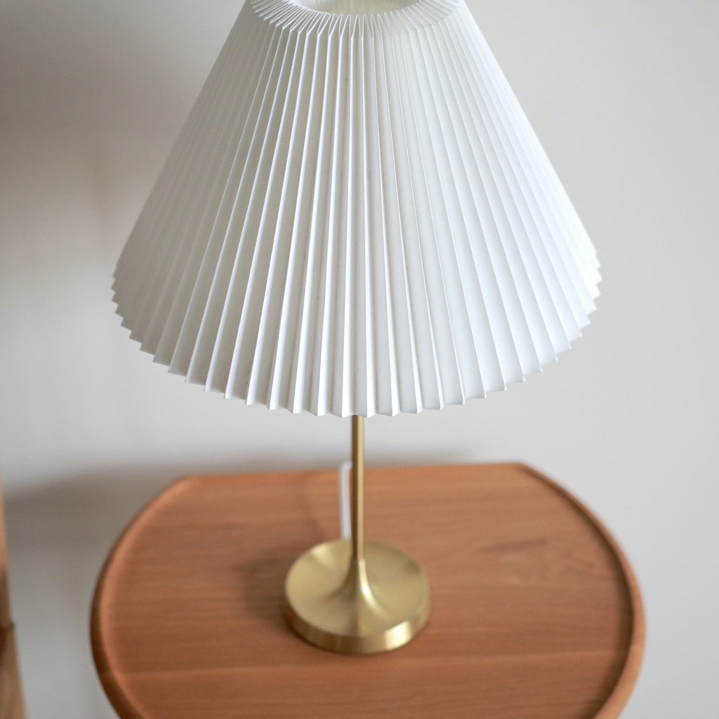 MODEL 307 テーブルランプ｜LE KLINT