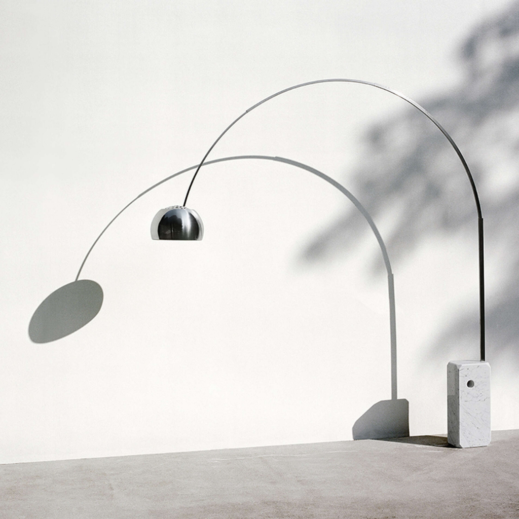 【P10倍】ARCO 白熱電球モデル フロアランプ｜FLOS