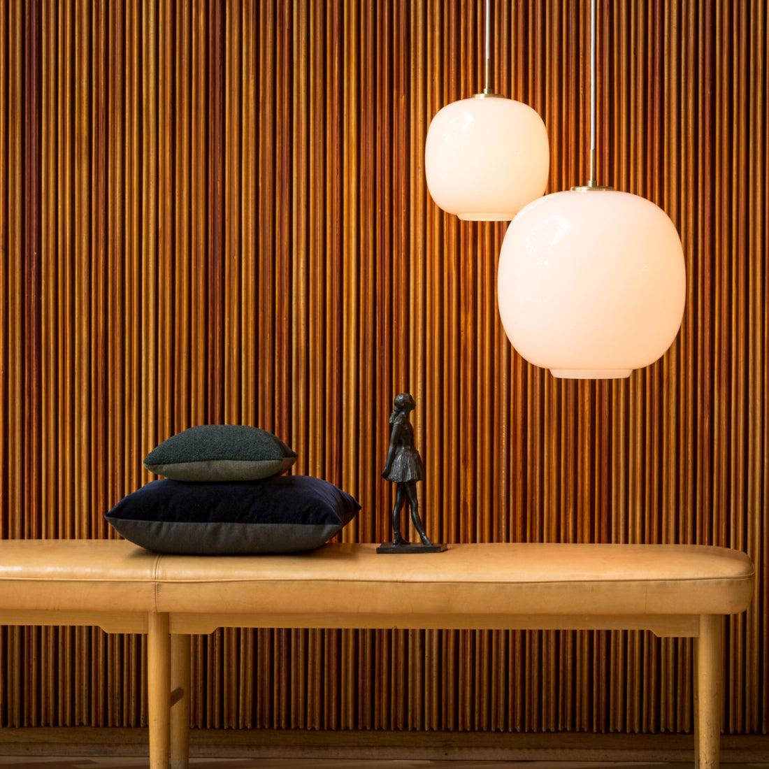 VL45 ラジオハウス ペンダントライト オパール